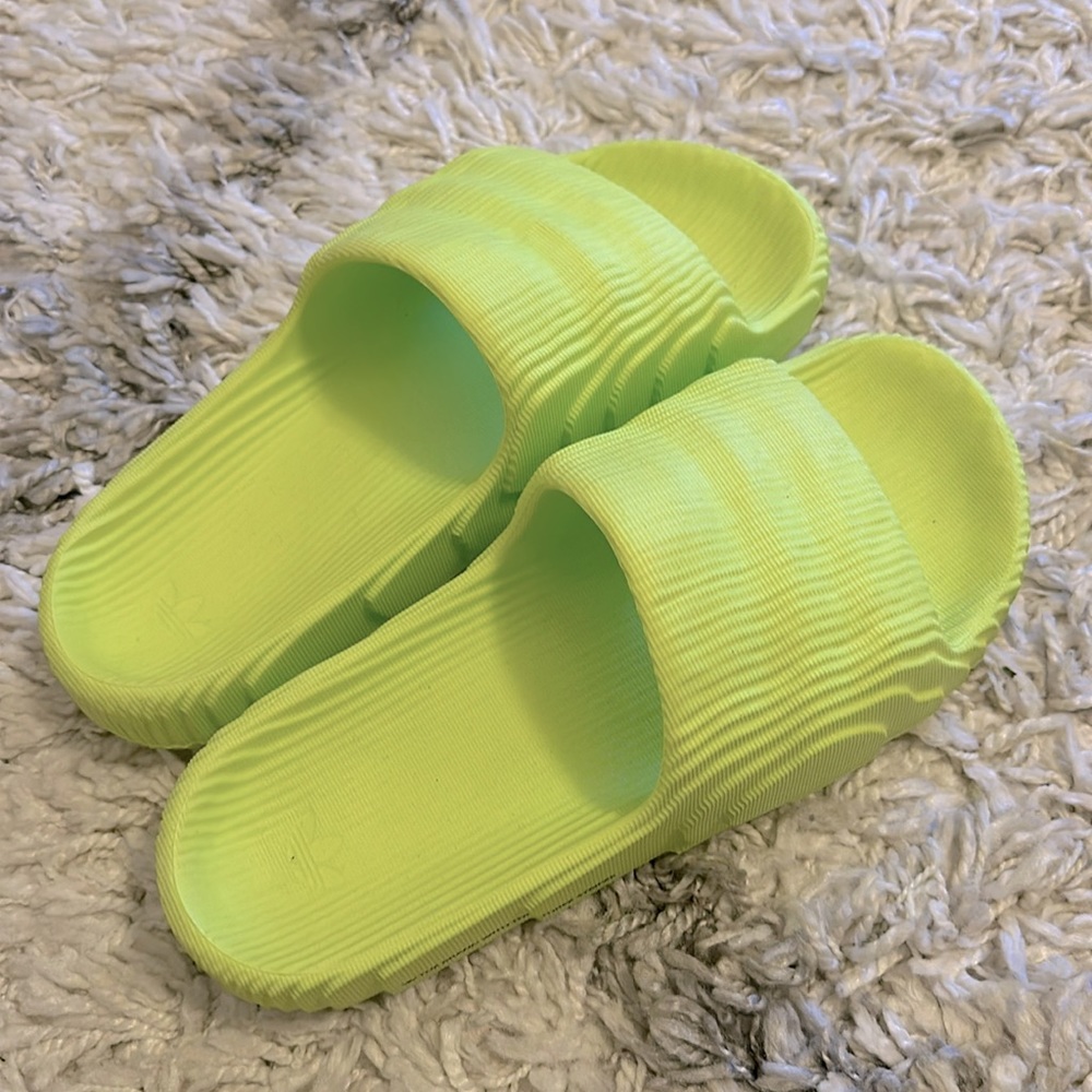Adidas Adilette Sandal - rare color